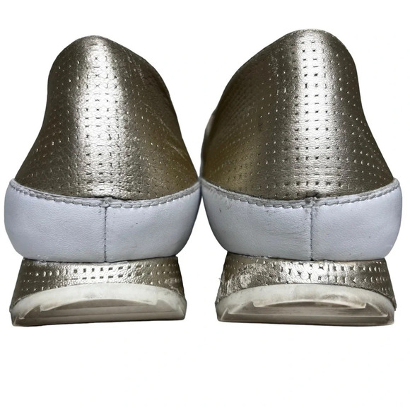 Stuart Weitzman Leather Gold and White  Gateway Zip Sneaker - Picture 5 of 12